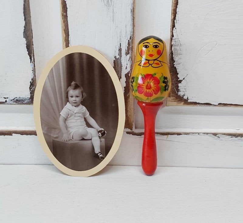 Oude houten Matroesjka rammelaar, Ophalen of Verzenden