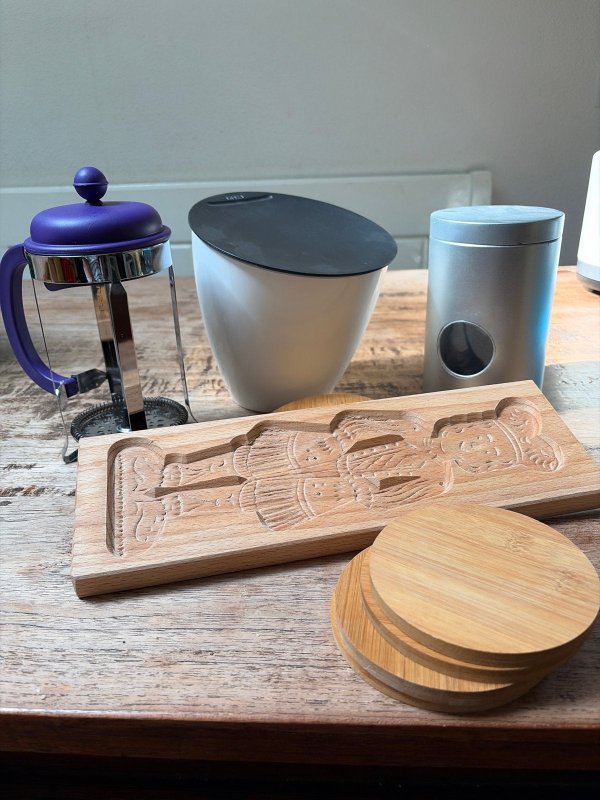 Keukenaccessoires: Bodum cafetière, koekplank, onderzetters, Ophalen, Hout, Bodum, Meerkleurig