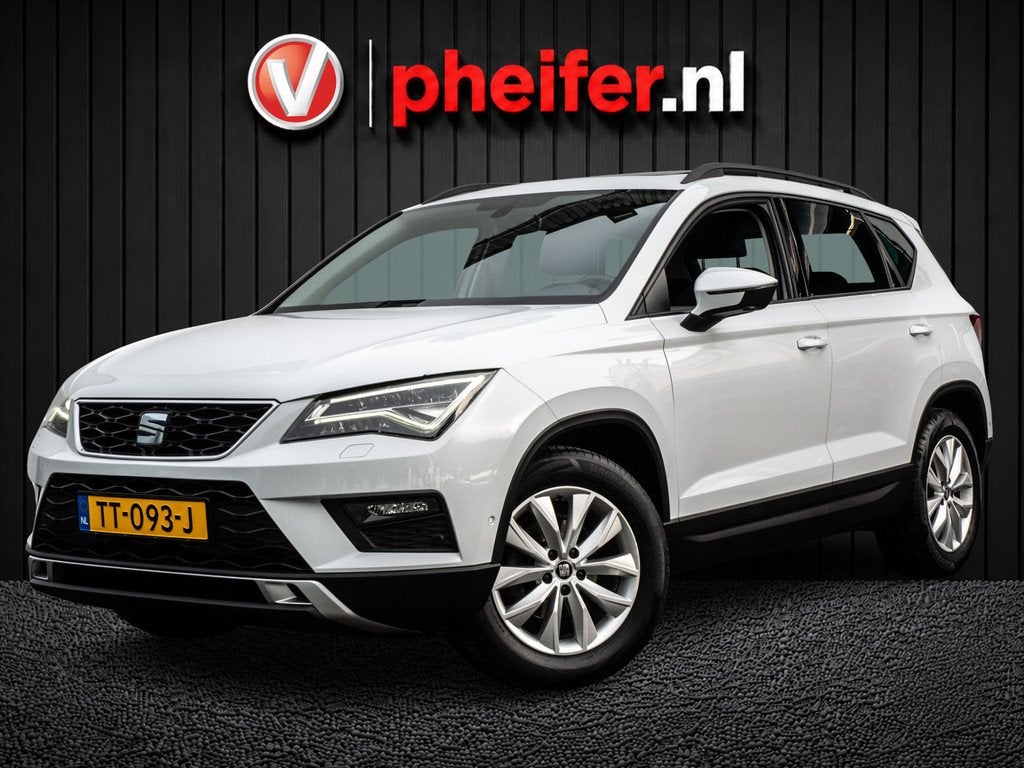 SEAT Ateca 1.0 EcoTSI Style Business Intense Trekhaak/ Panor, Voorwielaandrijving, Stof, Gebruikt, Met garantie (alle)