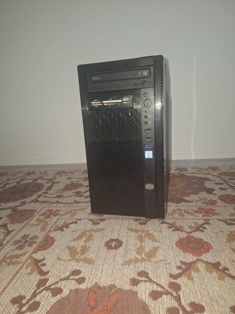 Budget Game PCtje met i5-7400, 16GB, SSD & HDD, GTX1650 S, Computers en Software, Desktop Pc's, Ophalen, Gebruikt, Zelf gebouwde pc