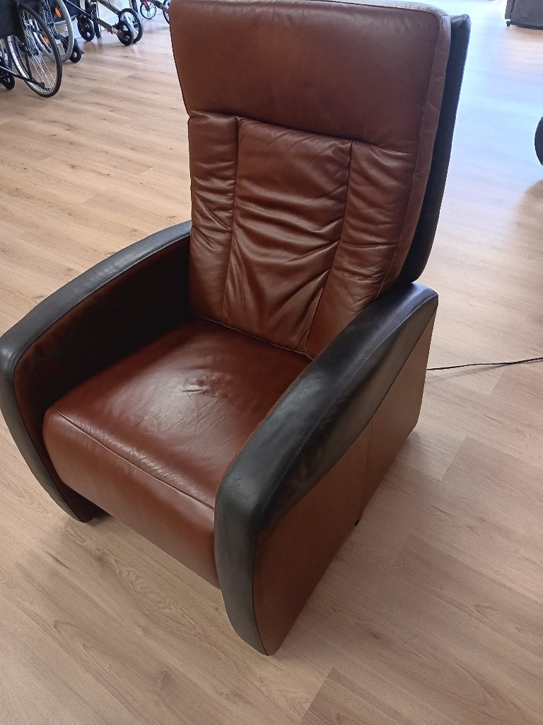 Sta op stoel van leer te koop 4 motorig, Ophalen, Gebruikt, 100 tot 125 cm, Leer