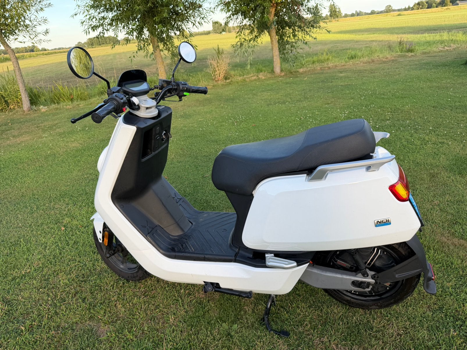 NIU NQi Sport elektriche scooter 25 km/h, Ophalen, Gebruikt, Elektrisch, Overige merken
