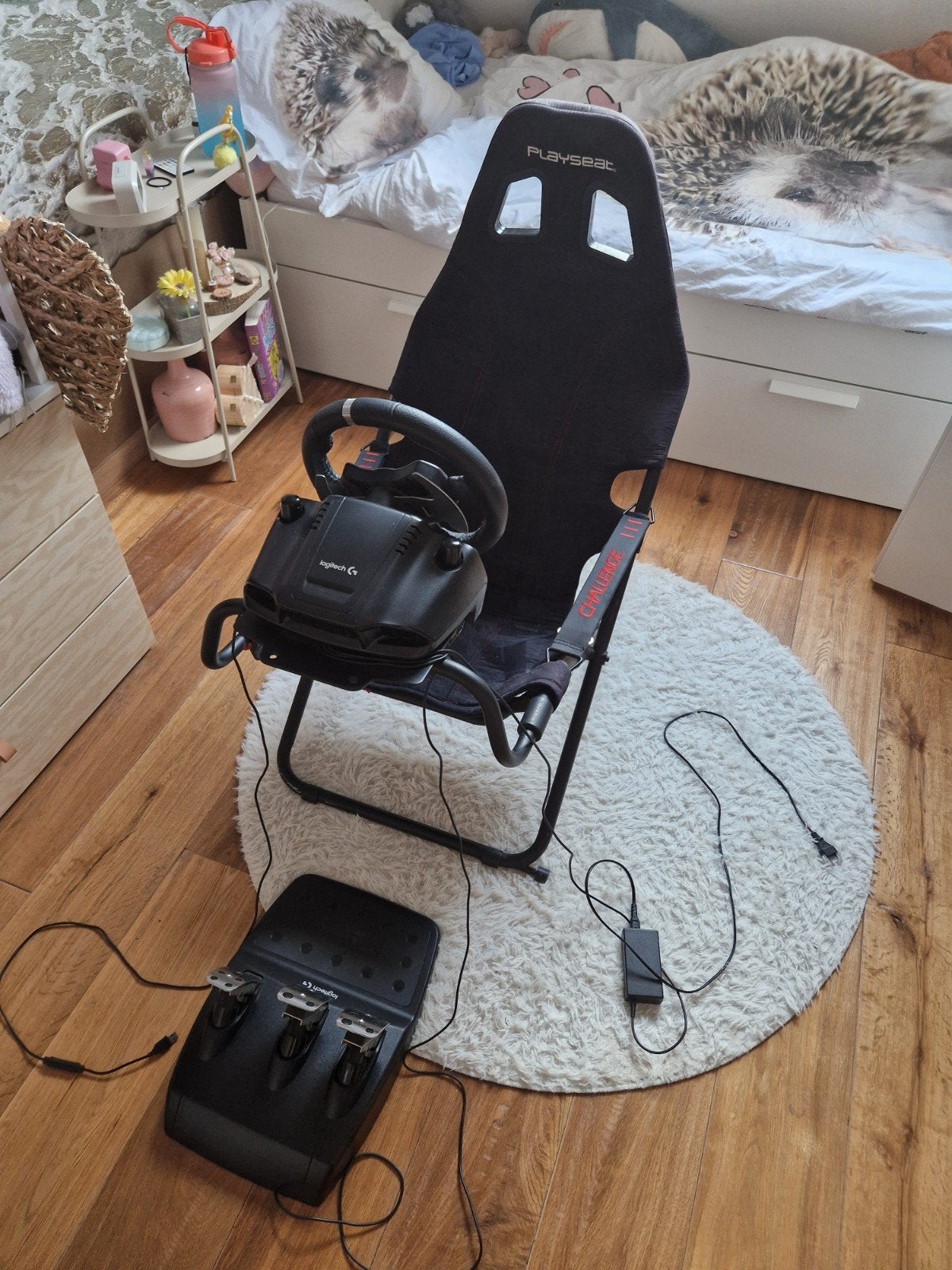 Playseat Challenge met Logitech G1 racestuur en pedalen, Spelcomputers en Games, Ophalen, Racestoel, Gebruikt, Force feedback