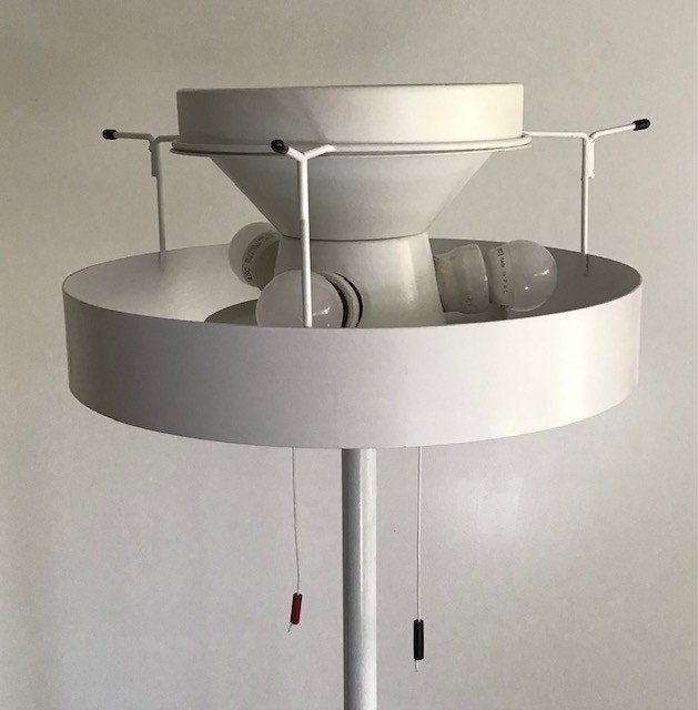 Gerestaureerde vloerlamp van N.J. Hiemstra, Ophalen, Zo goed als nieuw, Metaal, 150 tot 200 cm