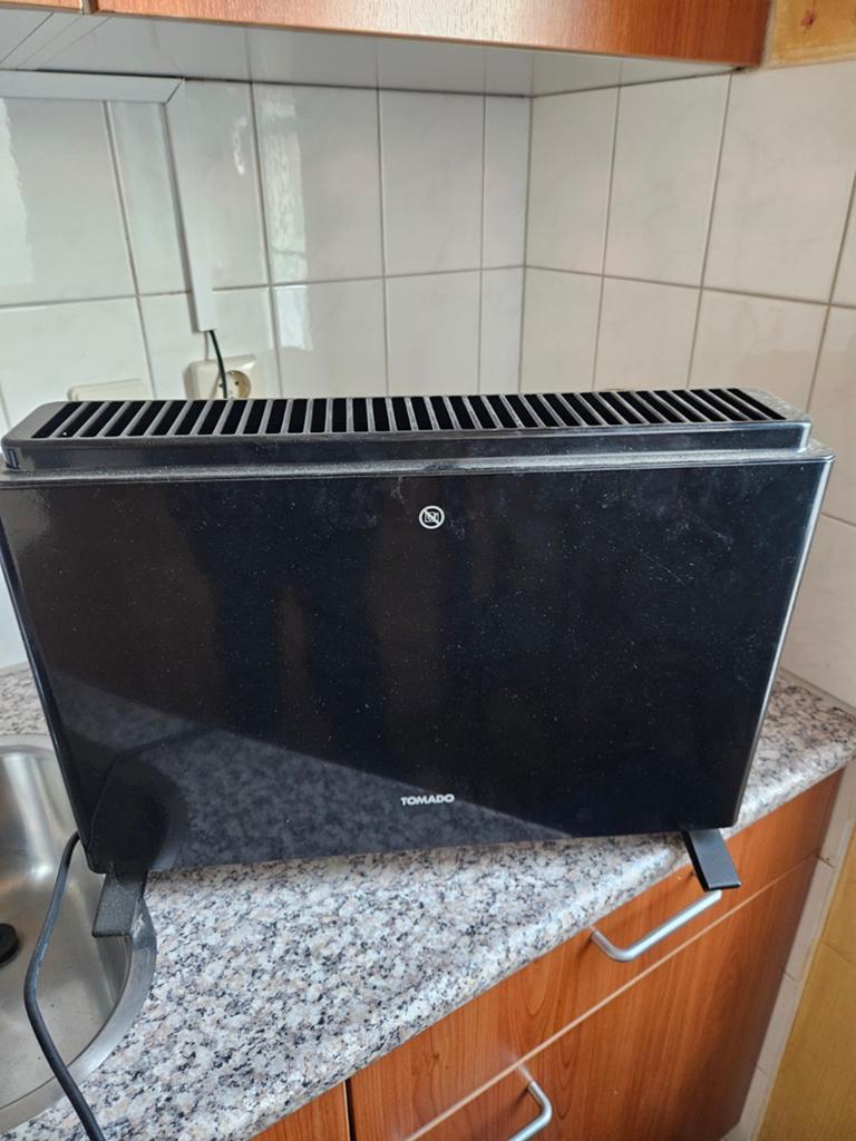 tomado electriche kachel igst, Huis en Inrichting, Kachels, Ophalen, Overige soorten, Elektrisch, Zo goed als nieuw