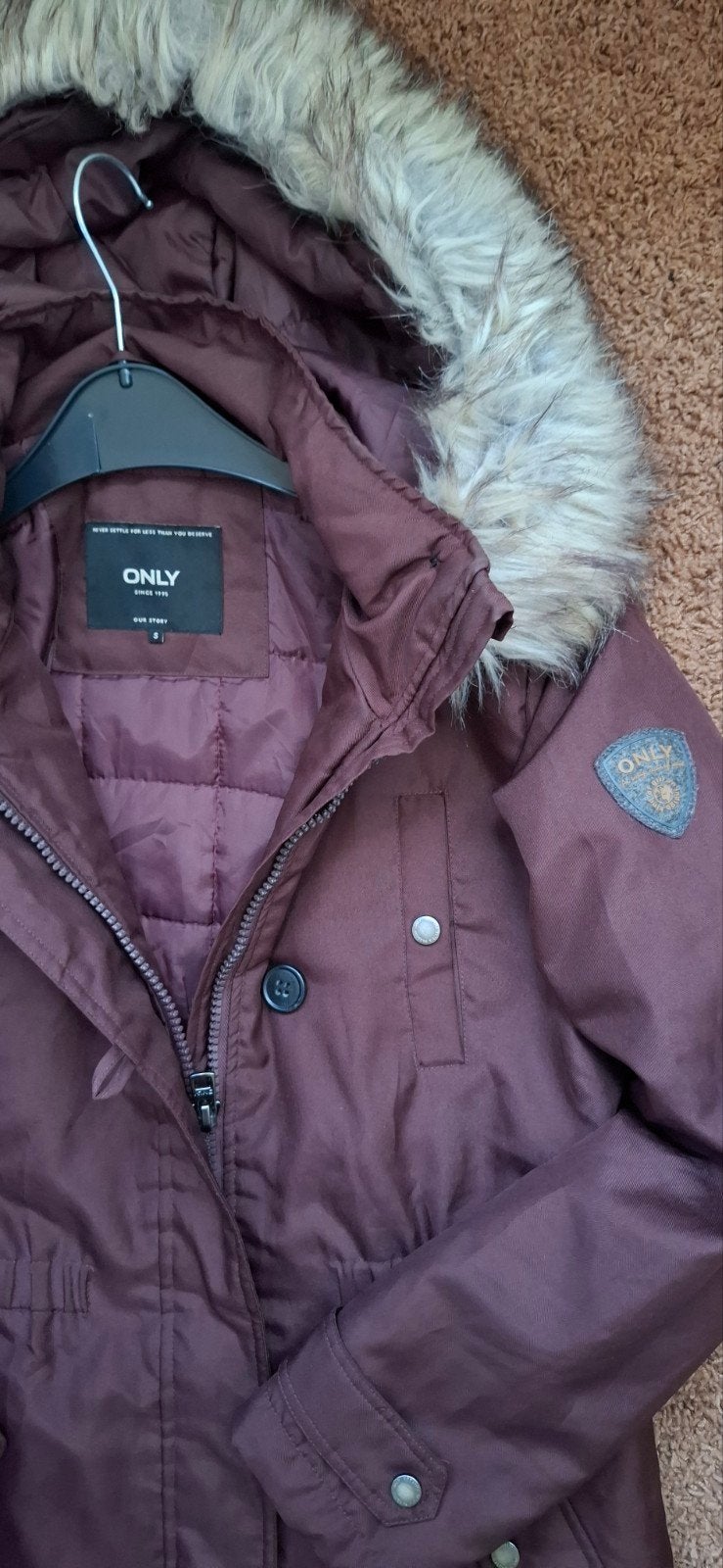 Only winterjas met imitatiebont capuchon, Ophalen, Only, Paars, Zo goed als nieuw