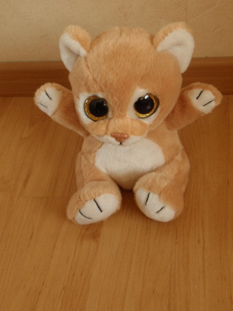 Poezen knuffel met grote ogen, Ophalen of Verzenden, Zo goed als nieuw, Beige, Kat