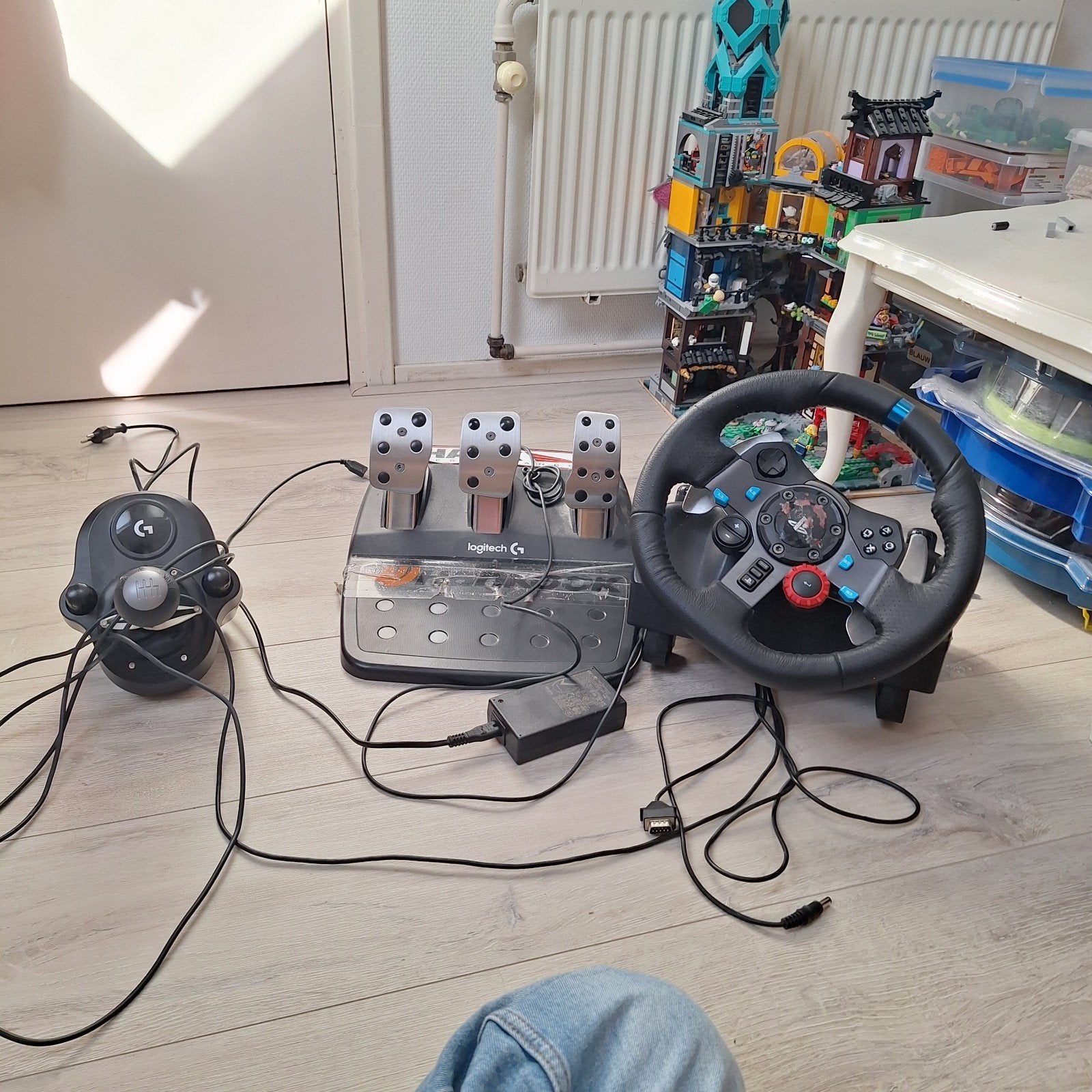 Logitech G29 Driving Force racestuur met pedalen en shifter
