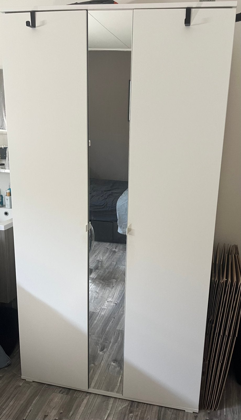 Kledingkast Vihals, Huis en Inrichting, Kasten | Kledingkasten, Ophalen, Met deur(en), 100 tot 150 cm, Zo goed als nieuw
