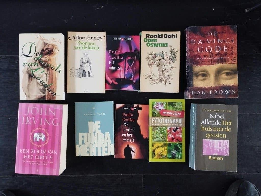 Partij gratis boeken, alles in een keer ophalen svp, Boeken, Ophalen, Gelezen