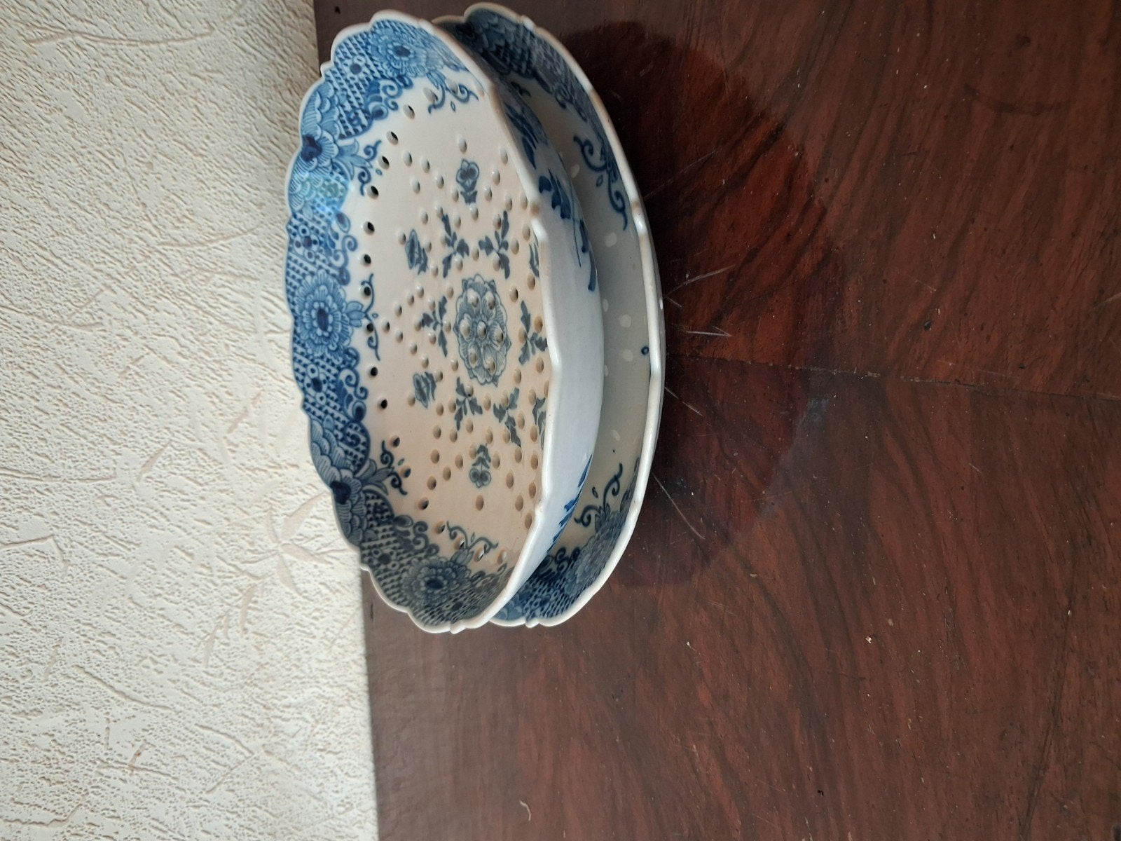 Antieke Makkum Fruittest - Blauw, Antiek en Kunst, Ophalen of Verzenden