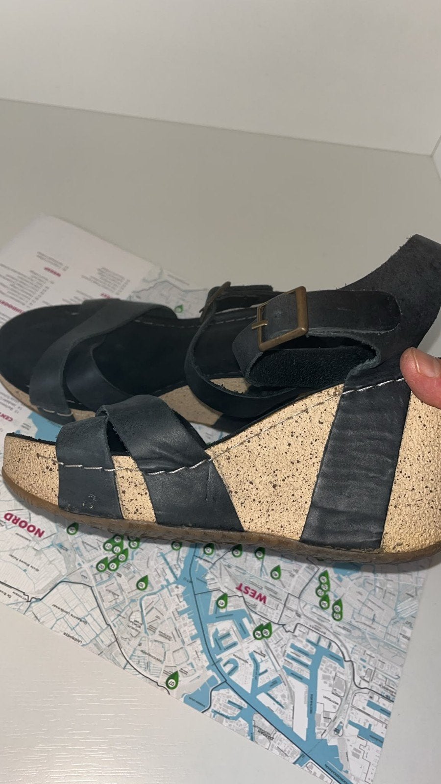 Zwarte sandalen met sleehak, maat 40, Kleding | Dames, Schoenen, Ophalen of Verzenden, Gedragen, Zwart, Sandalen of Muiltjes