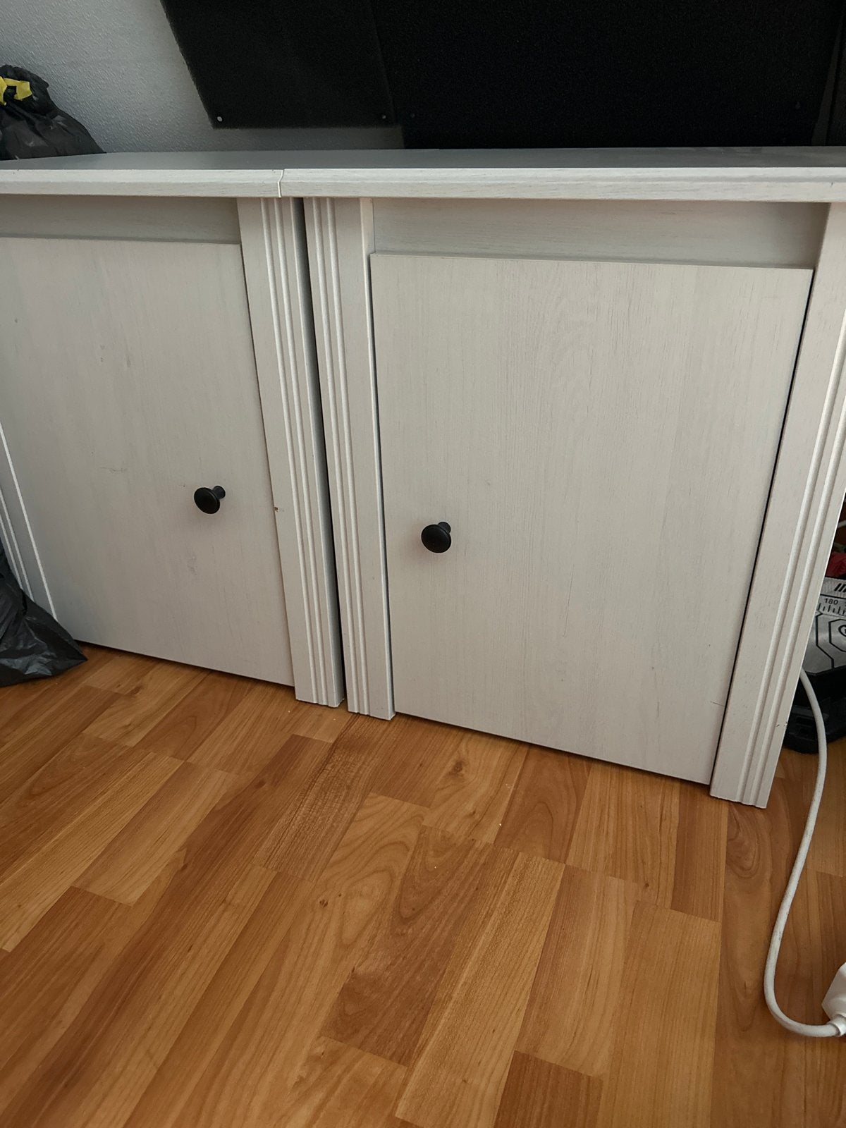 Kastje met deurtjes - Hoogte 54, Breedte 44, Diepte 36 cm, Ophalen, Gebruikt