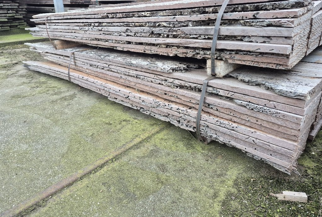 Verweerde Azobé planken hardhout voor bijv. Schutting/Schuur, Minder dan 3 m³, Ophalen, Overige houtsoorten, Blokken