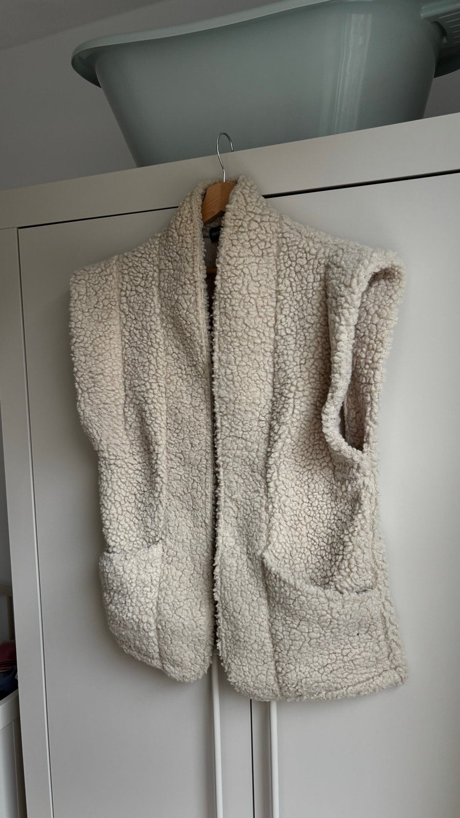 Guts & Gusto teddy gilet, Kleding | Dames, Ophalen of Verzenden, Zo goed als nieuw, Maat 38/40 (M), Beige