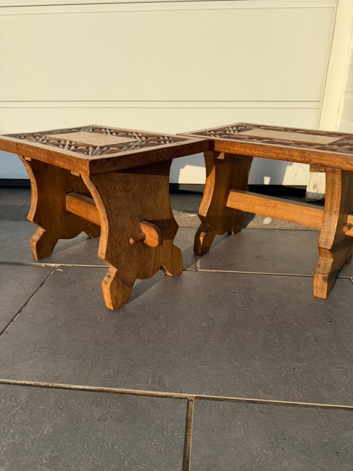 Set houten krukjes, Antiek en Kunst, Ophalen