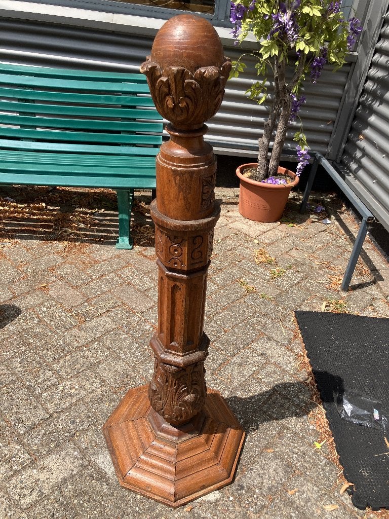 Art deco paal, Ophalen