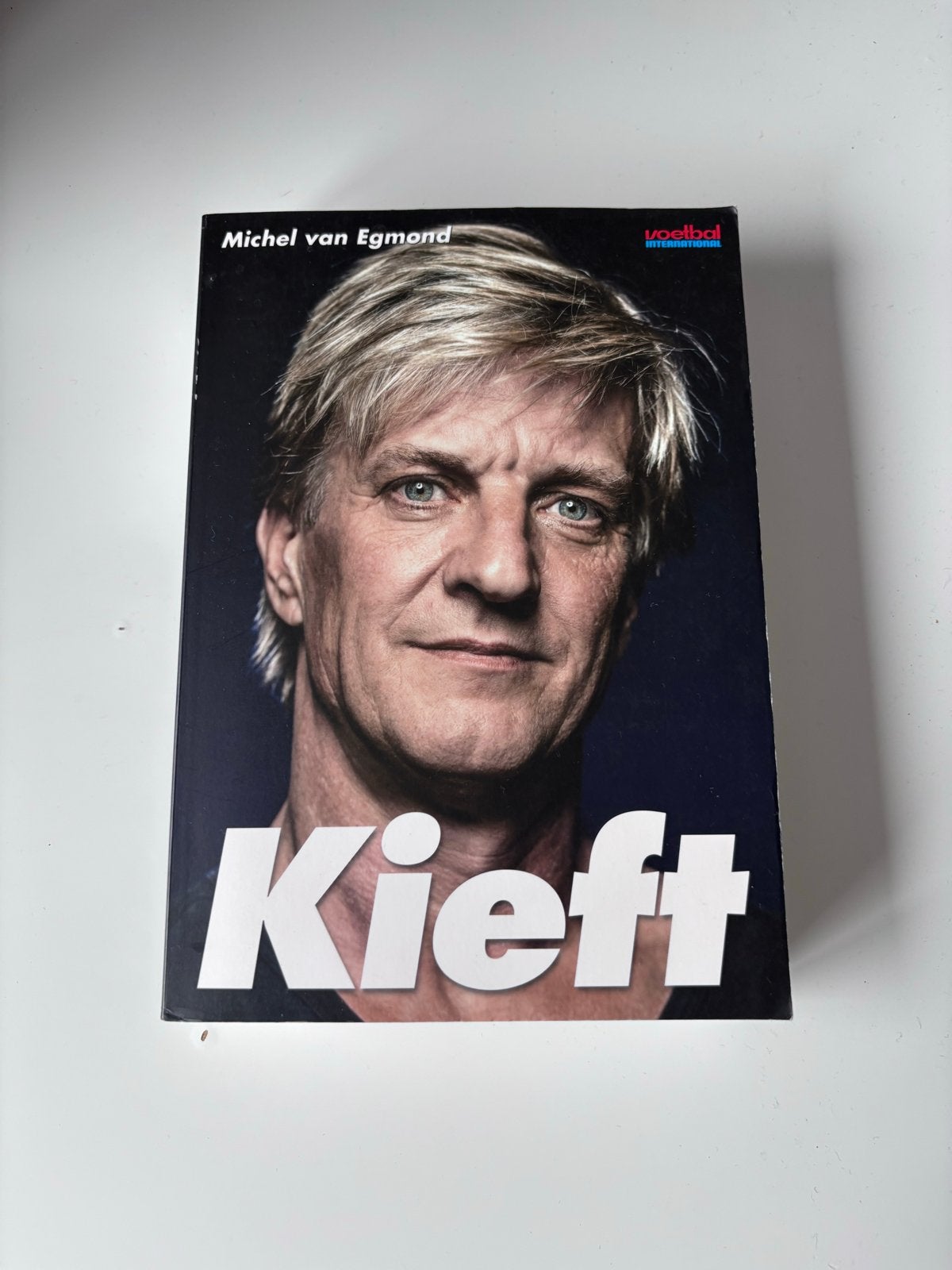 Kieft - Michel van Egmond (Voetbal International), Ophalen of Verzenden, Gelezen, Overige sporten