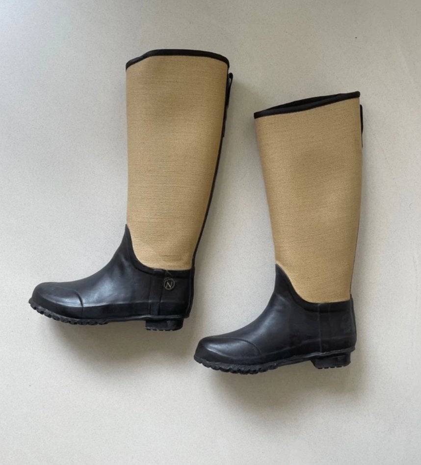 Black & beige Hunter riding wellington 39 boots, Kleding | Dames, Beige, Ophalen of Verzenden, Gedragen, Regenlaarzen