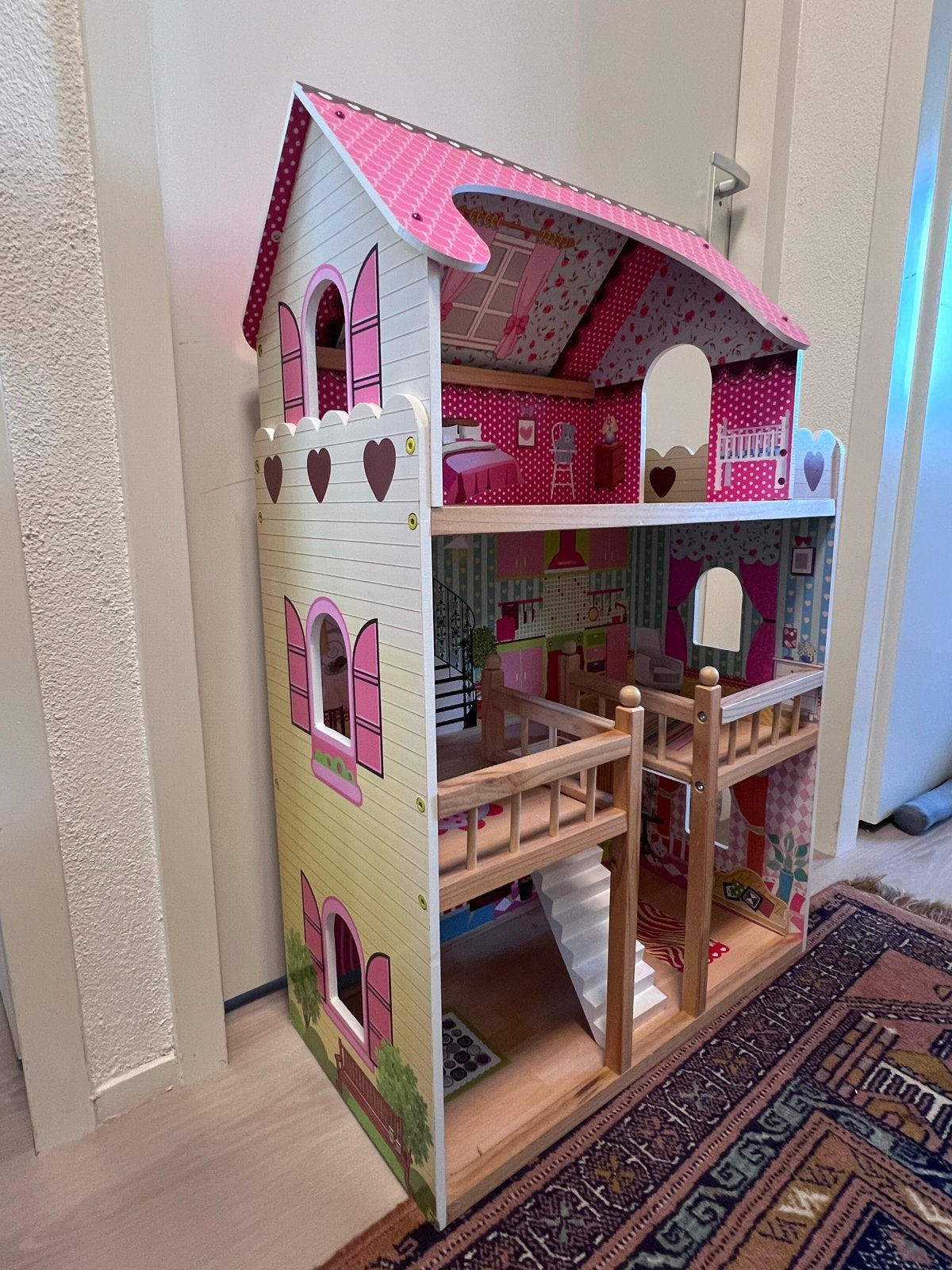 Groot poppenhuis met meubels en popjes, Kinderen en Baby's, Ophalen, Gebruikt, Poppenhuis