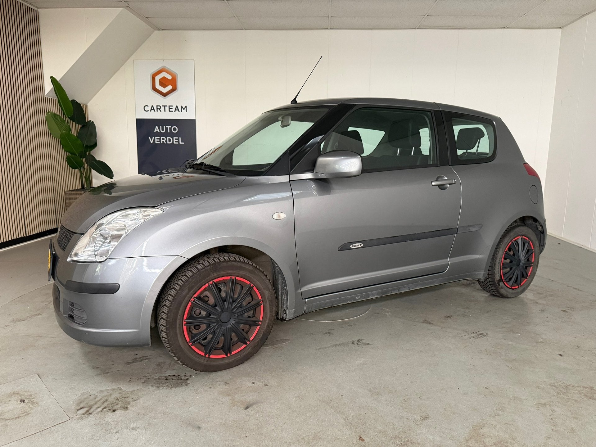 Suzuki Swift 1.3 GLS, Auto's, Suzuki, Gebruikt, 31 €/maand, 400 kg, Swift