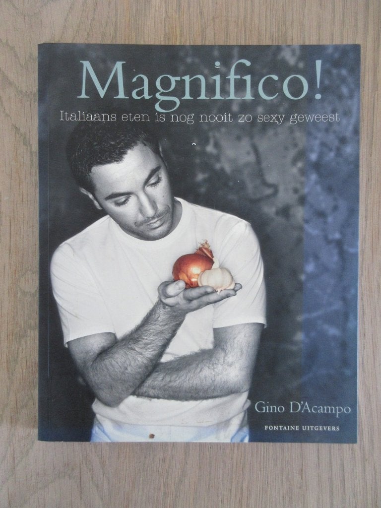 Magnifico! +  Mijn Italiaanse dieet (2 boeken), Italië, Verzenden, Overige typen, Zo goed als nieuw