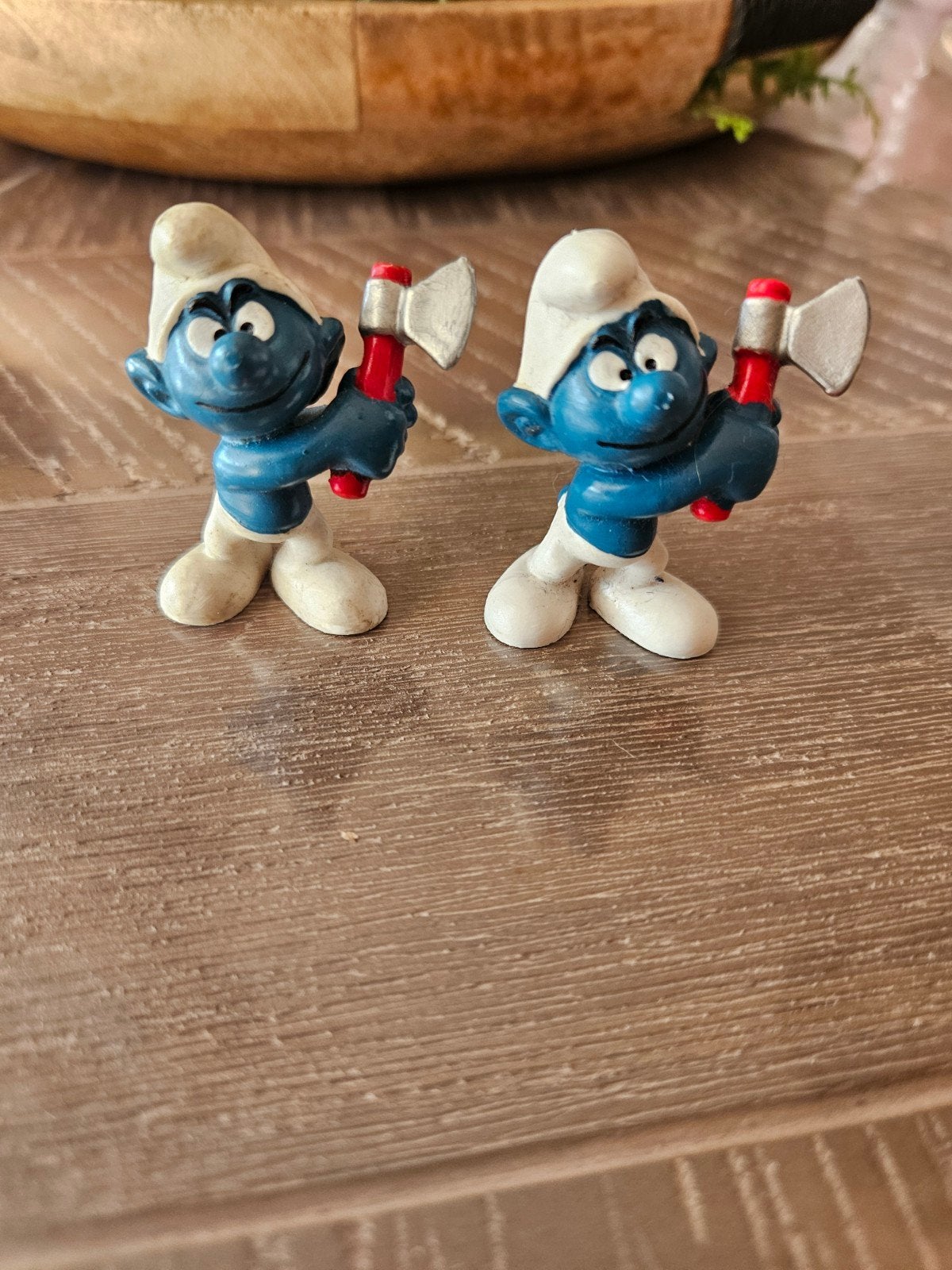 Vintage Schleich Smurf met Bijl - Hong Kong 1976, Verzamelen, Smurfen, Ophalen of Verzenden, Gebruikt, Poppetje, Figuurtje of Knuffel