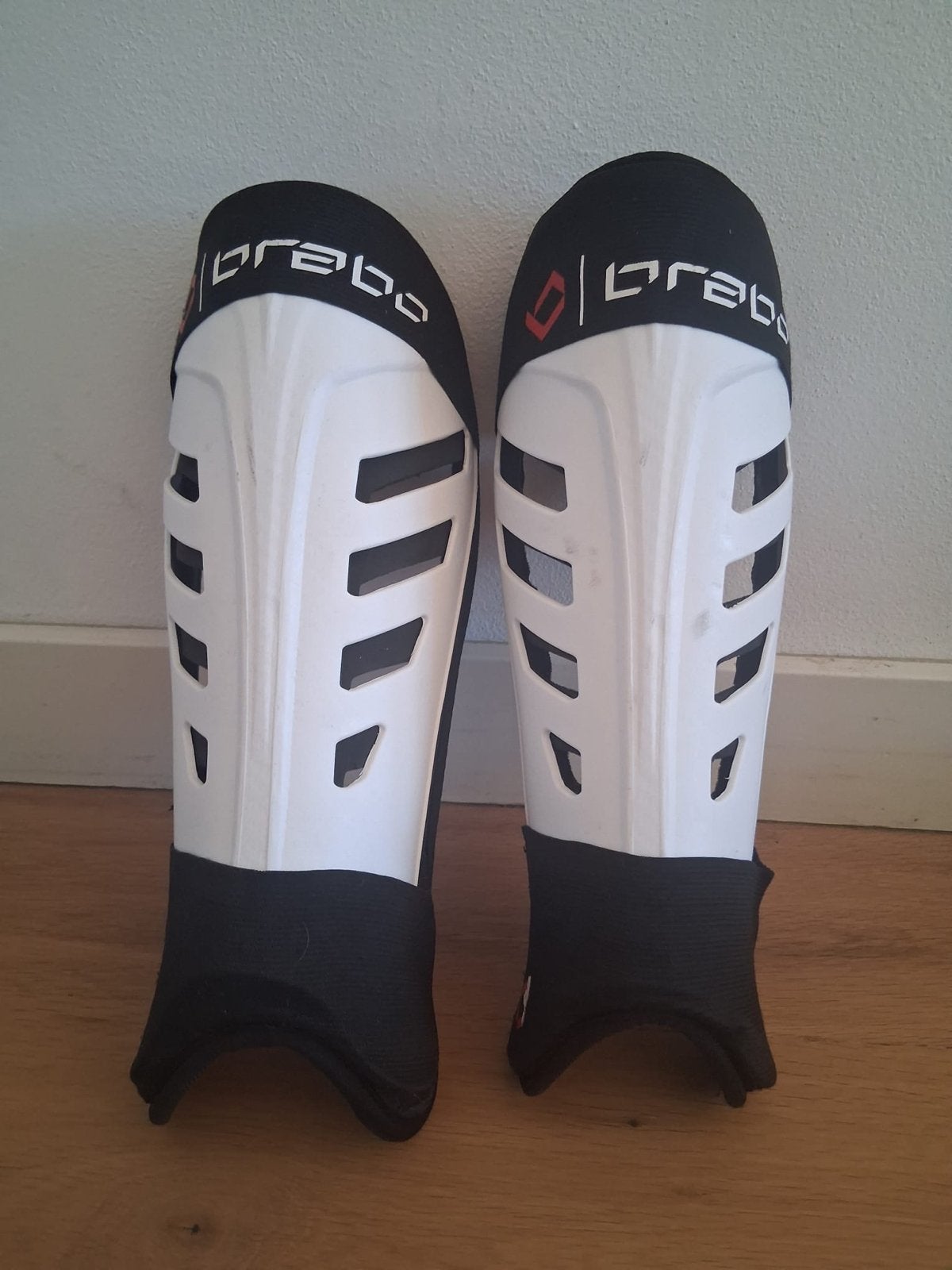 Brabo scheenbeschermers - Maat L, Sport en Fitness, Verzenden, Zo goed als nieuw, Kleding