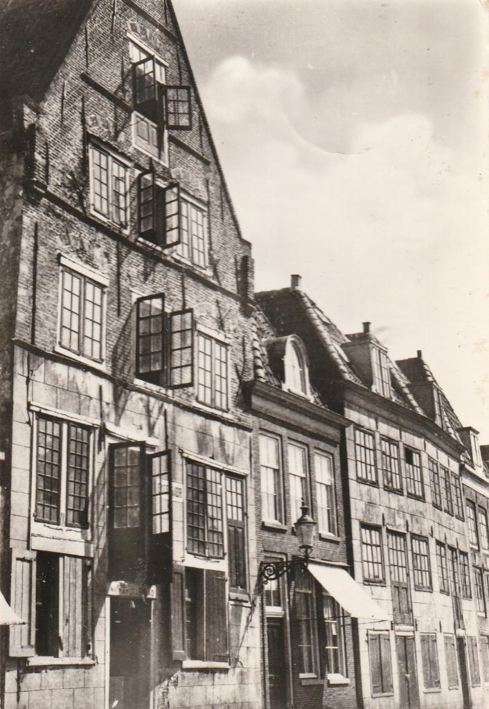 Hoorn Oude pakhuizen aan de Korenmarkt, Ophalen of Verzenden, 1960 tot 1980, Gelopen, Noord-Holland
