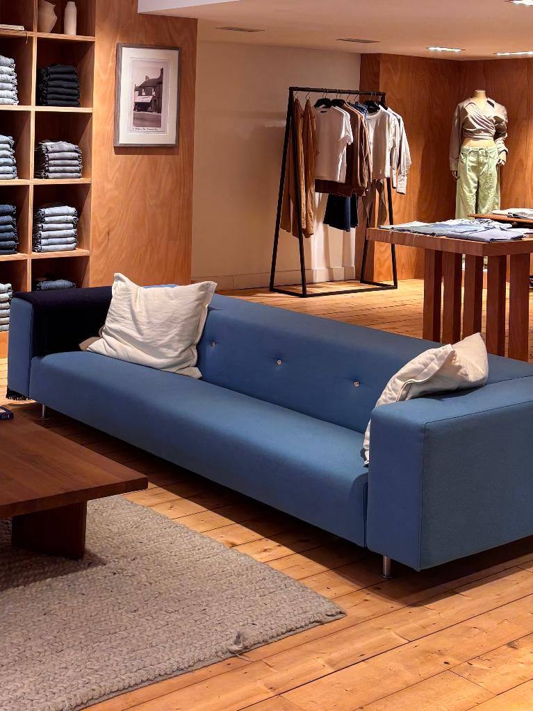 Moooi Bottoni 3zits Blauw, Ophalen, Driepersoons, 75 tot 100 cm, Zo goed als nieuw