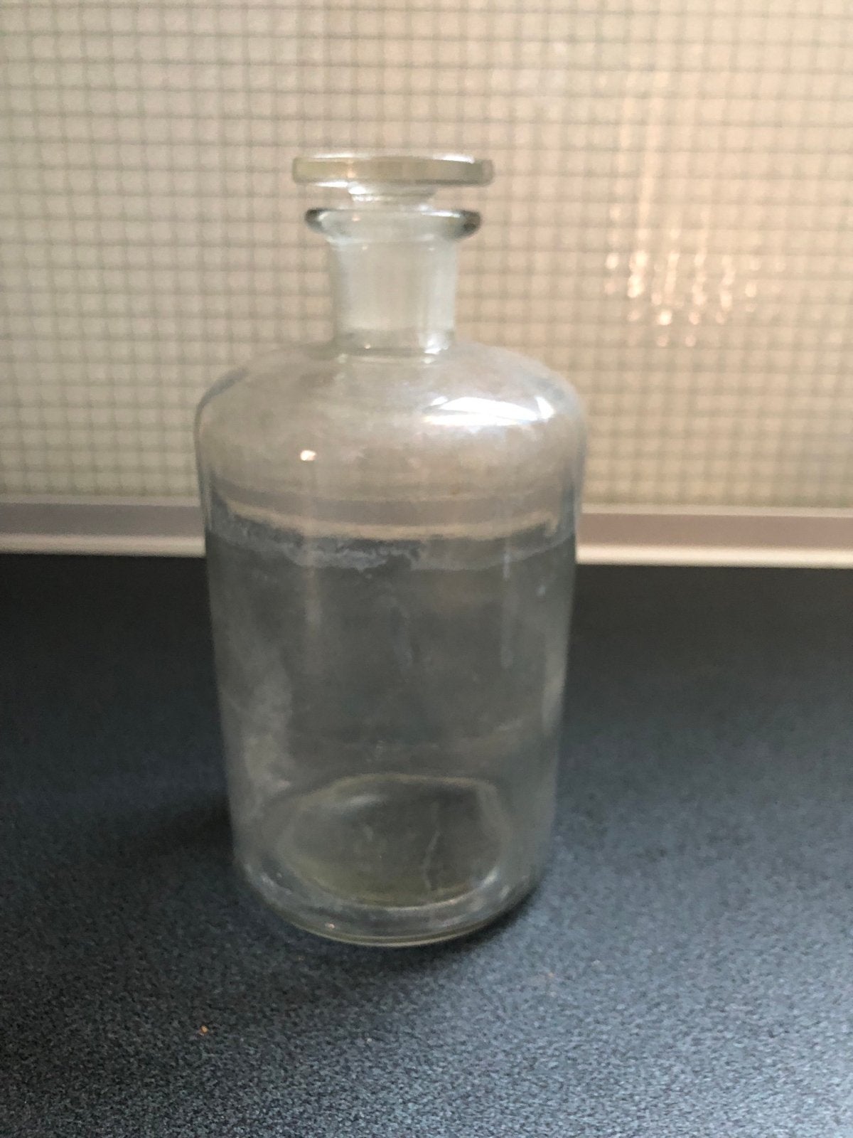 Vintage Glazen Apothekersfles met Stop - 1000 ml, Antiek en Kunst, Antiek | Glas en Kristal, Ophalen of Verzenden