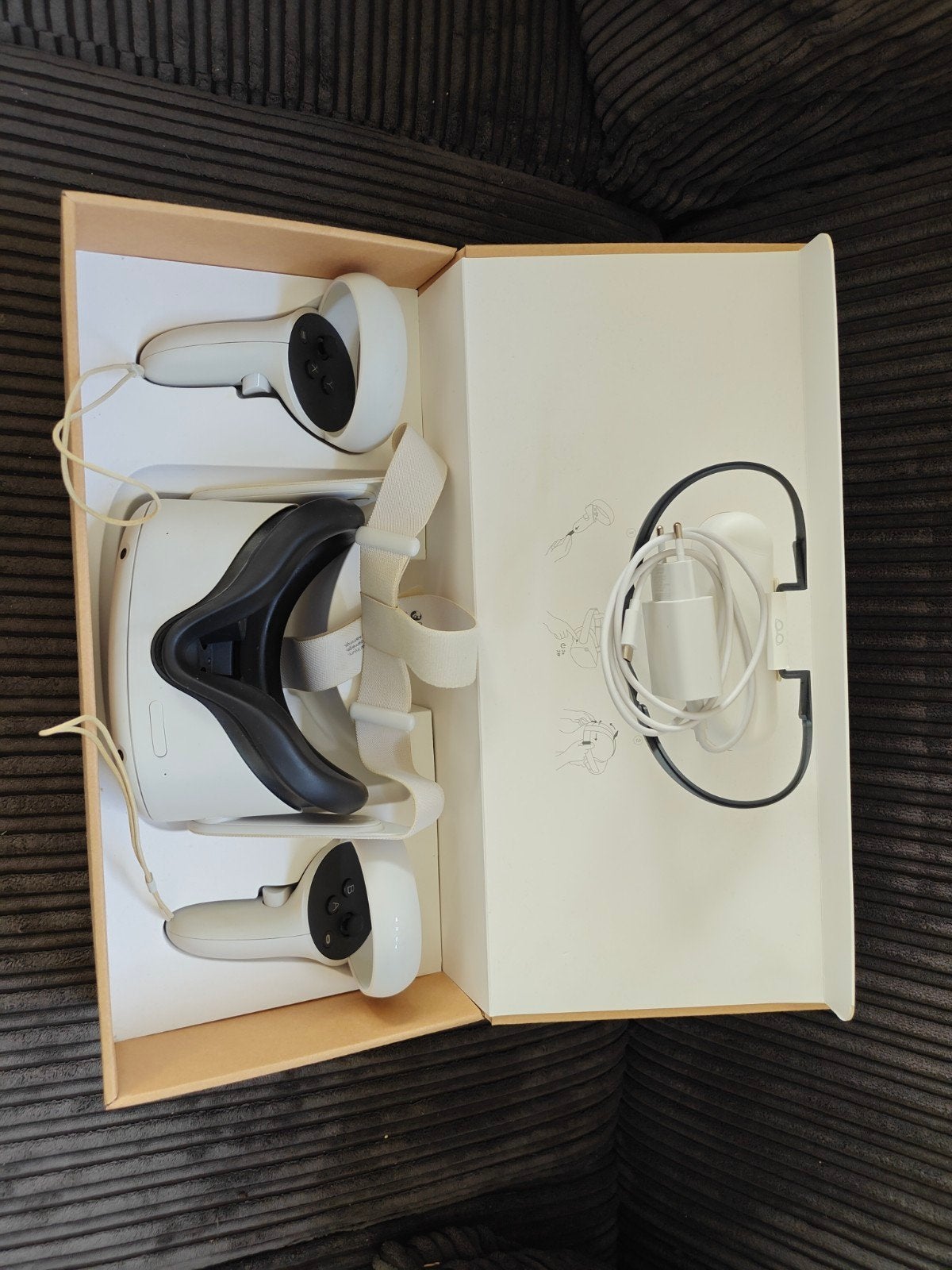 Oculus Quest 2 VR-bril met controllers en accessoires, Ophalen of Verzenden, Overige platformen