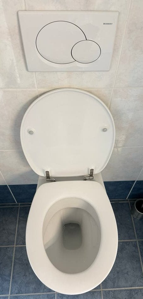 Villeroy & Boch toiletpot met Geberit inbouwsysteem, Doe-het-zelf en Verbouw, Ophalen, Gebruikt, Toilet