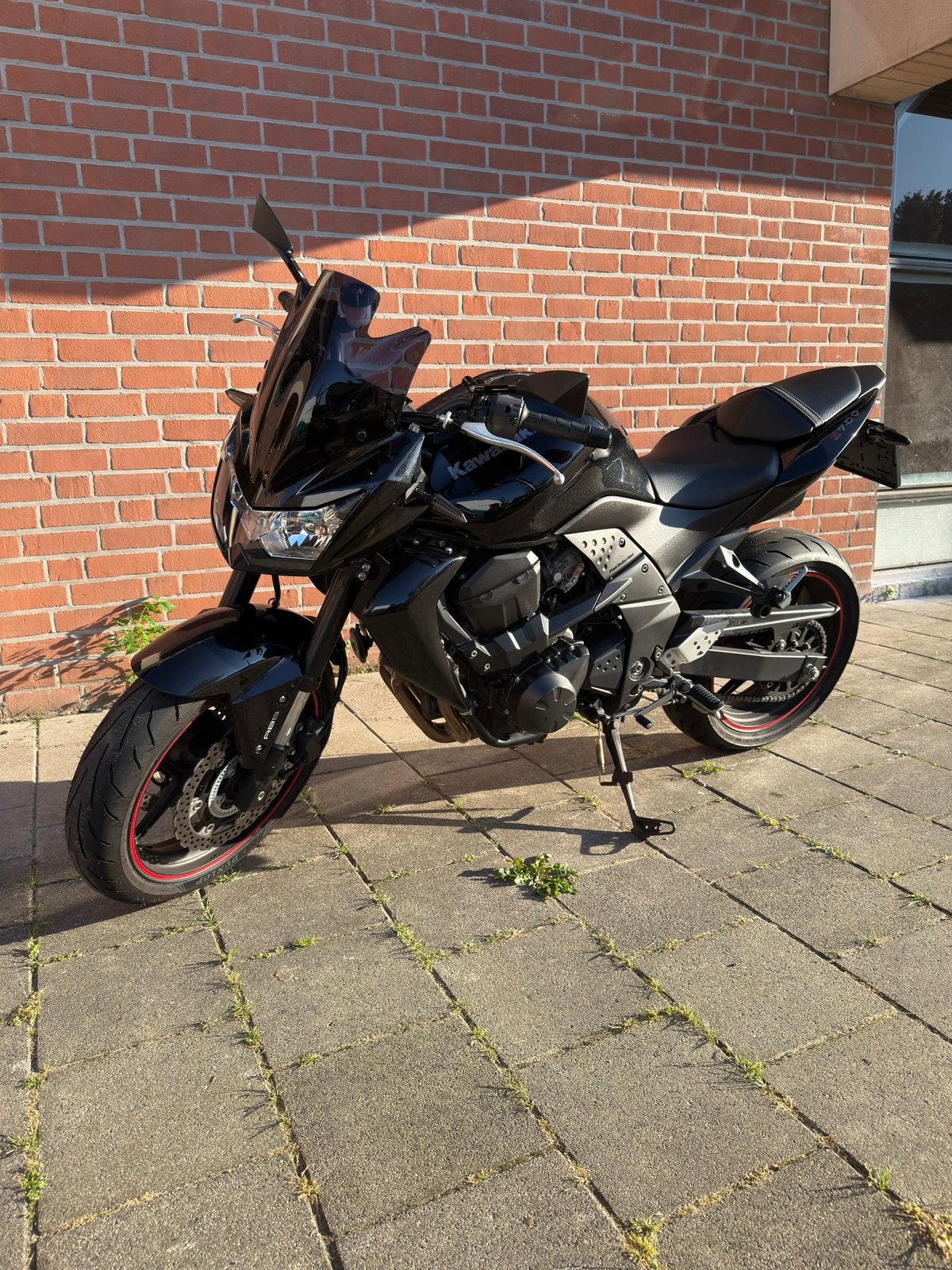 Kawasaki Z750 ABS 2010 | 10.130 km | Akrapovič, Motoren, Ophalen