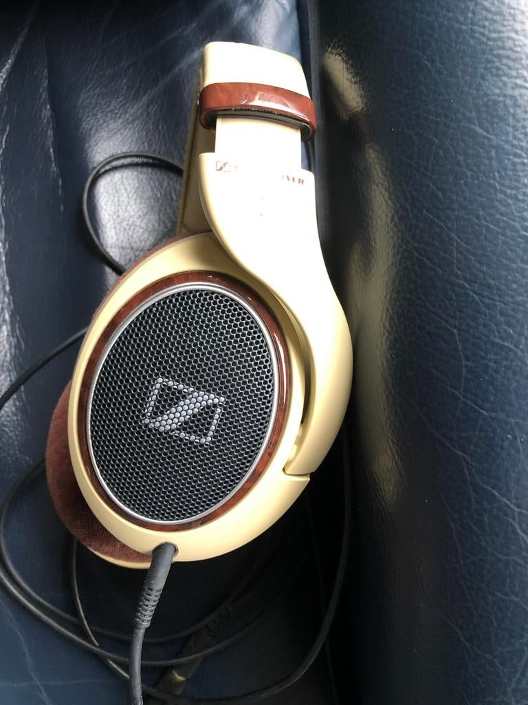 Sennheiser HD598 open back hoofdtelefoon, Ophalen of Verzenden, Zo goed als nieuw, Sennheiser
