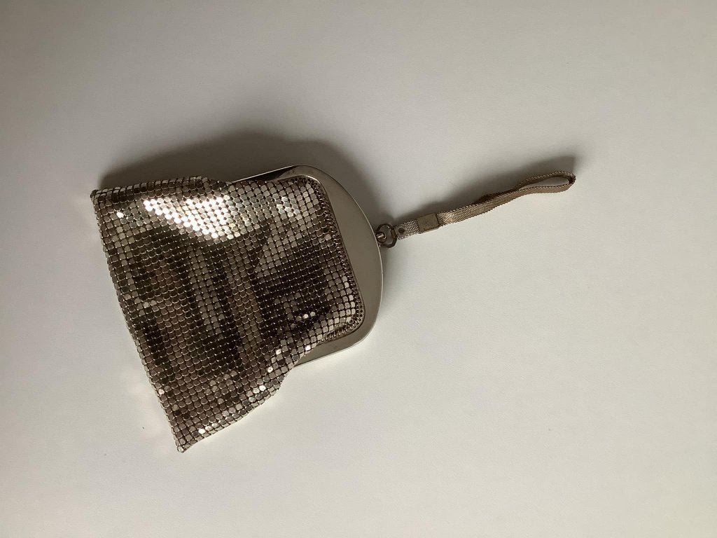 Prachtig oud Whiting & Davis metal mesh beursje, Antiek en Kunst, Ophalen of Verzenden