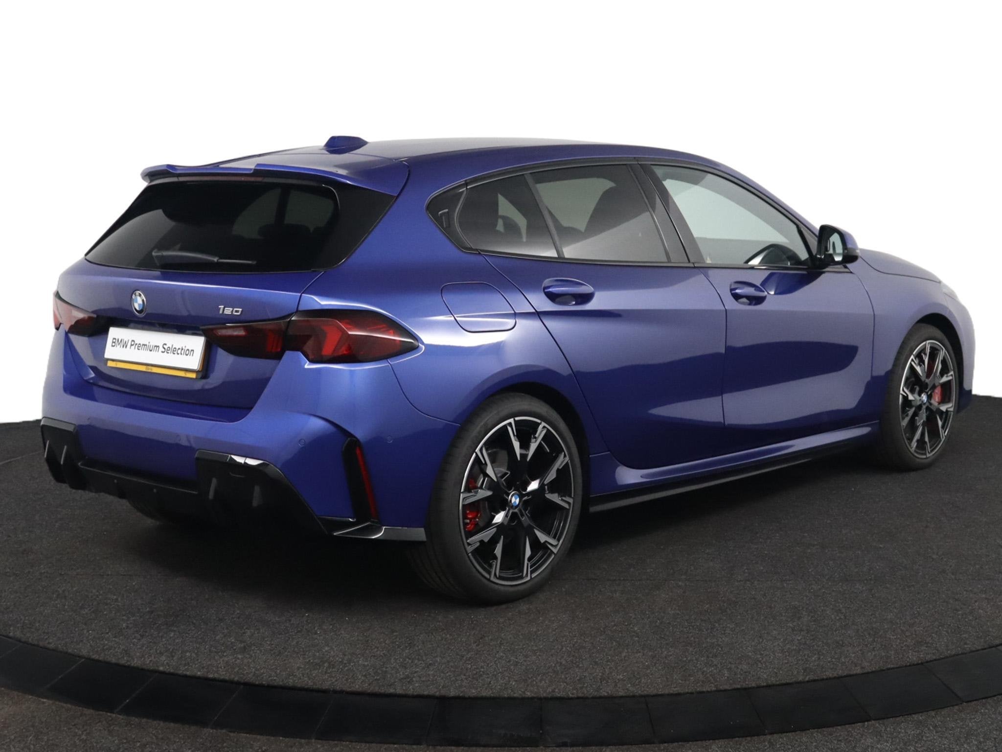 BMW 1-serie 120 M Sport Design Edition | M Sportpakket Pro |, Met garantie (alle), Blauw, Origineel Nederlands, Bedrijf