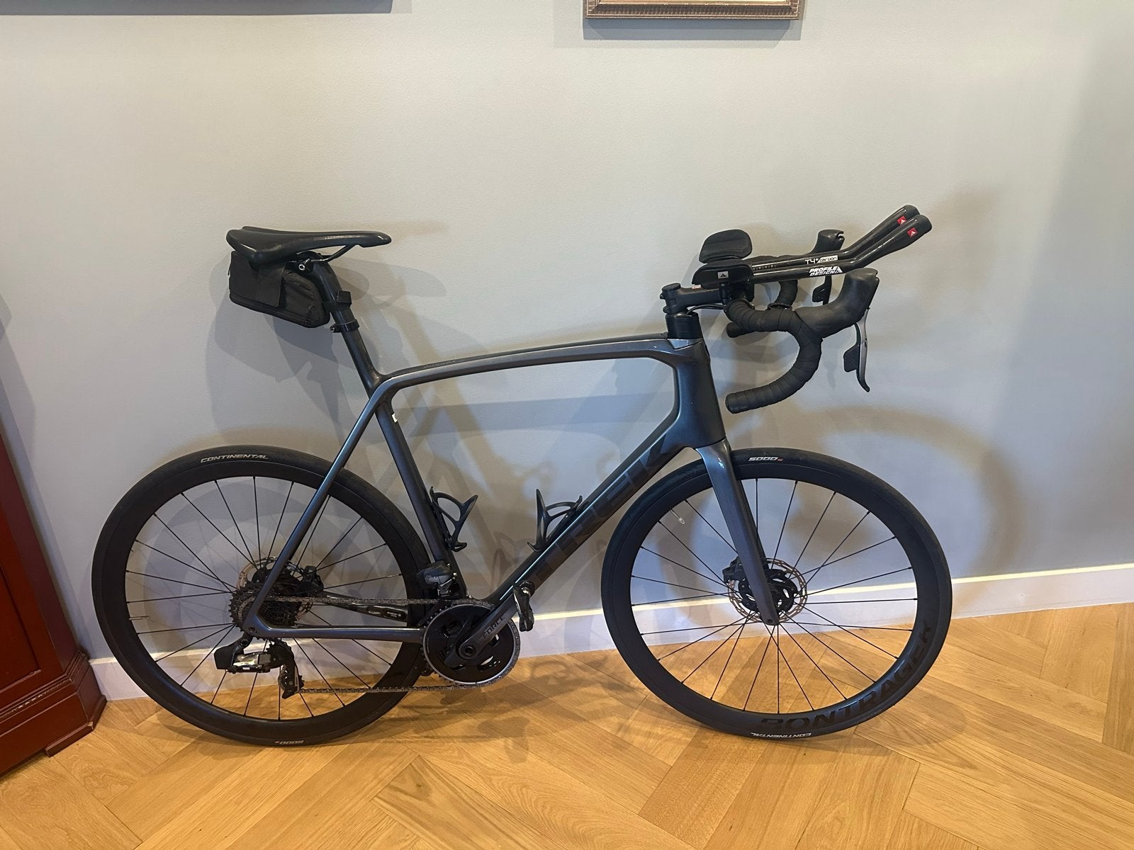 Trek Émonda SL7 AXS Carbon Racefiets - Maat 62 + aerobars, 28 inch, Zo goed als nieuw, 61 tot 65 cm, Meer dan 20 versnellingen