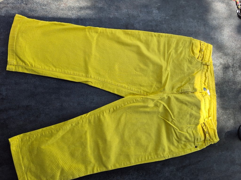 3 kwarts broek (geel), Kleding | Dames, Broeken en Pantalons, Geel, Maat 46/48 (XL) of groter, Ophalen of Verzenden, Driekwart