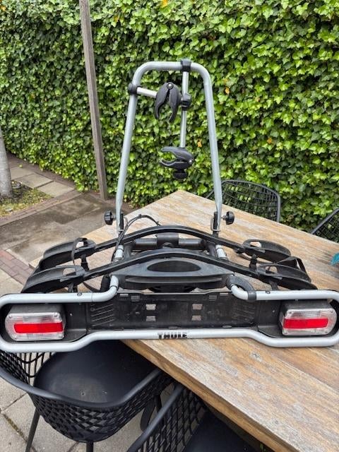 Thule EuroRide 94105 fietsendrager, Auto diversen, Fietsendragers, Ophalen, 2 fietsen, Gebruikt, Trekhaakdrager