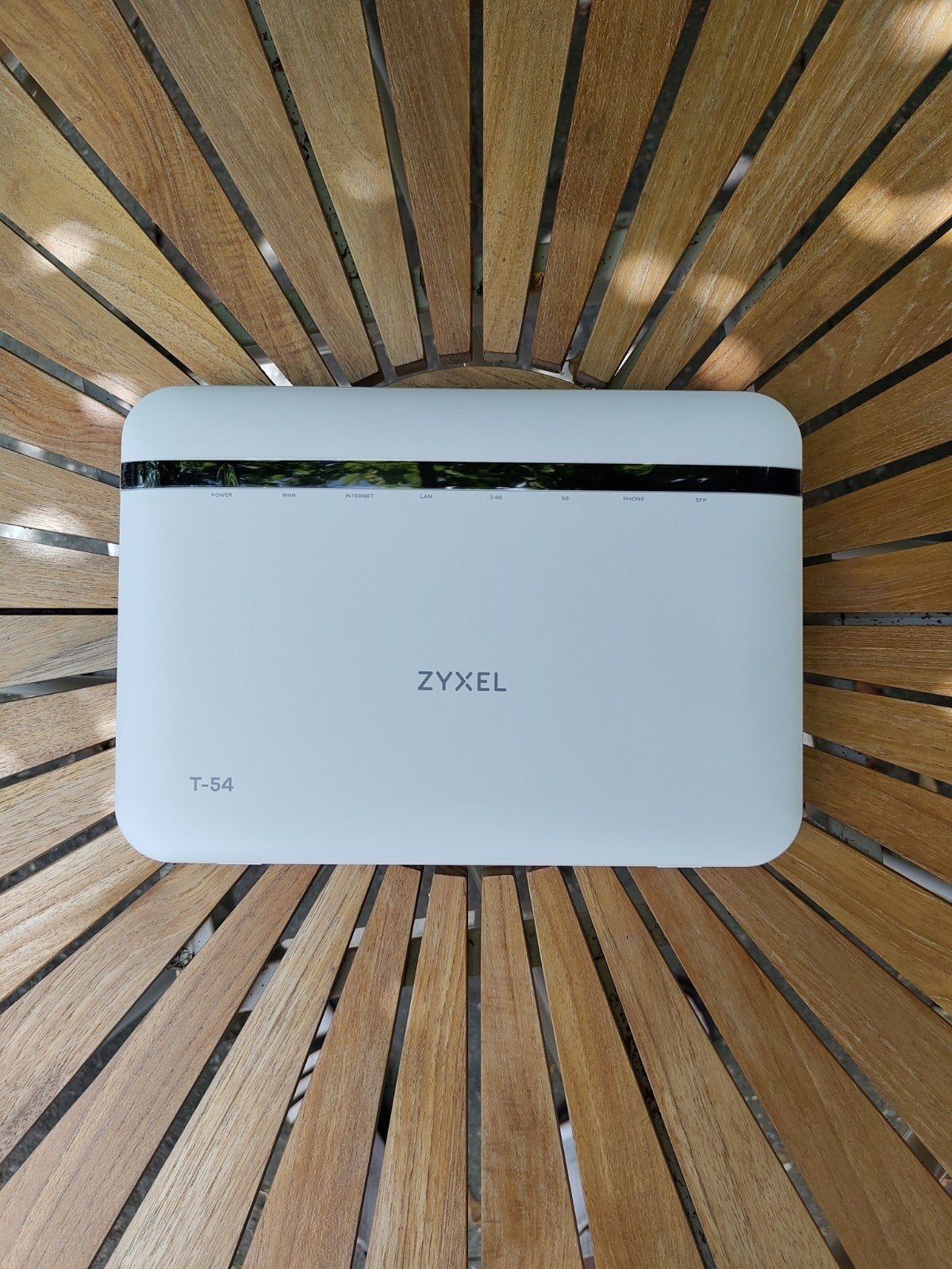Zyxel T-54 Router, Ophalen of Verzenden, Zo goed als nieuw, Router met modem, Zyxel