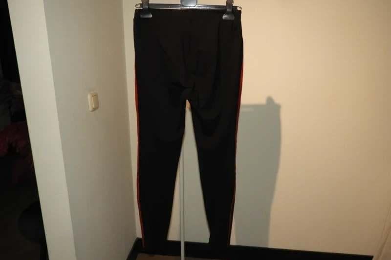 Pinko deels leren broek voorkant rood leer achterkant zwart, Verzenden, Zo goed als nieuw, Lang, Rood