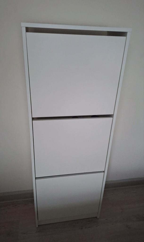 Bissa schoenenkast 3 vakken, 49x28x135 cm, Ophalen, Zo goed als nieuw