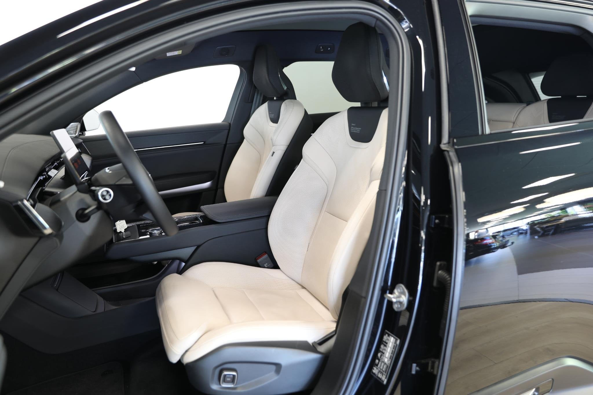 Polestar 3 Long range Dual motor Pilot Plus 111 kWh | Stoelm, Auto's, Gebruikt, Zwart, Leder, Vierwielaandrijving