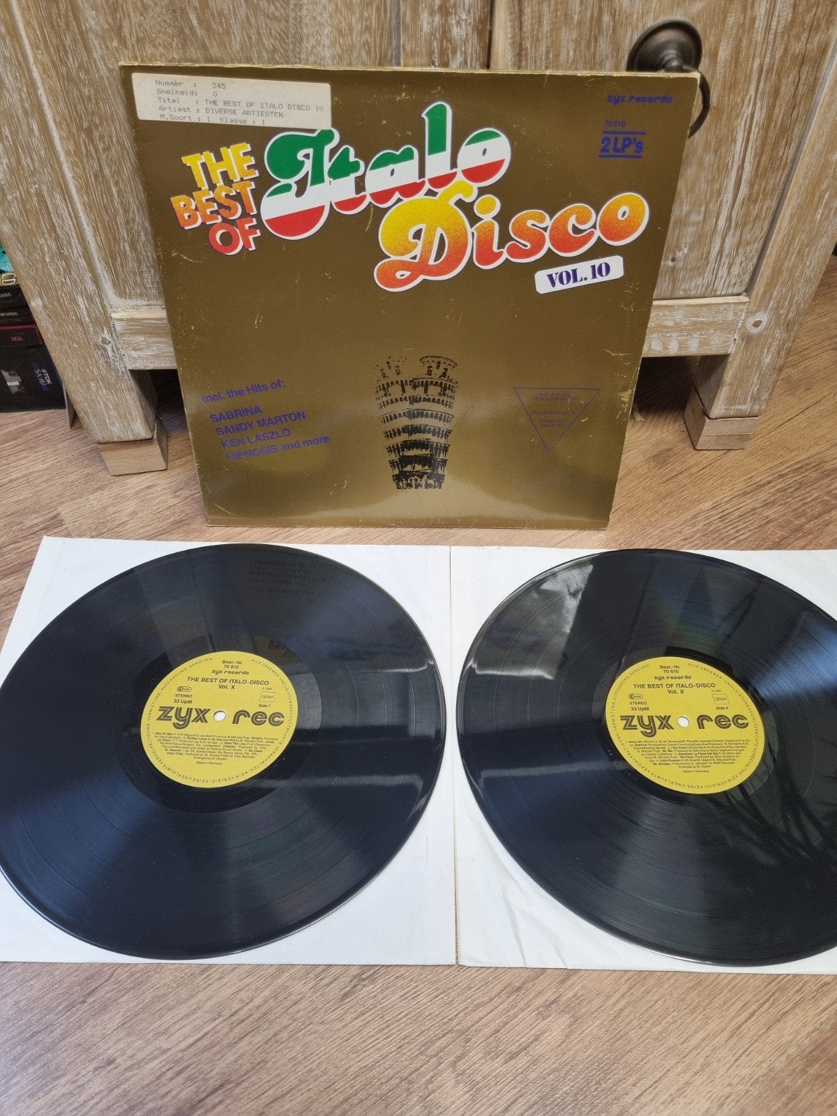lp's The Best Of Italo-Disco Vol. 10, Cd's en Dvd's, Vinyl | Dance en House, Ophalen of Verzenden, Zo goed als nieuw, Overige formaten