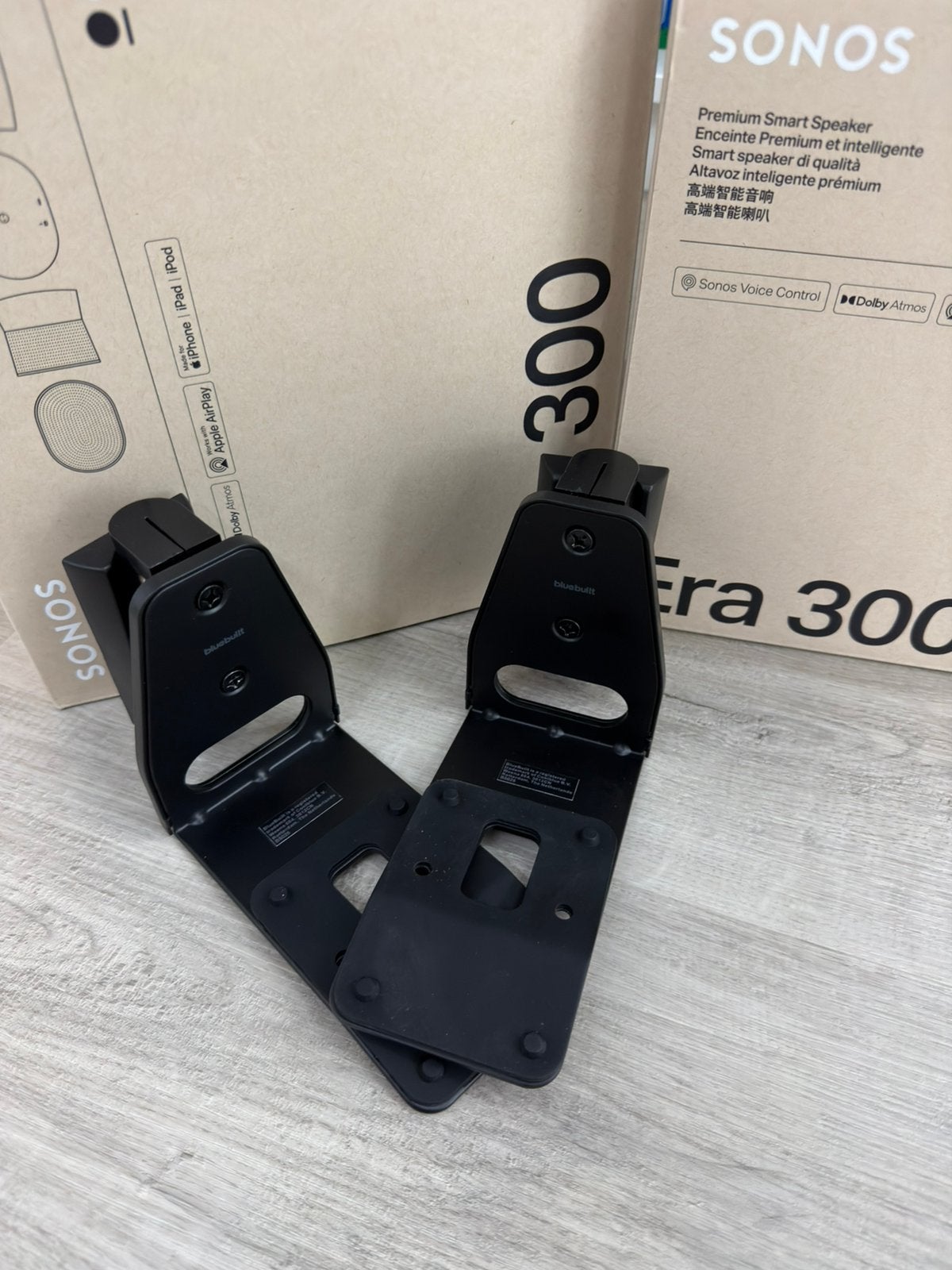 BlueBuilt (Coolblue) muurbeugels Sonos Era 300 2 stuks zwart, Ophalen of Verzenden, Zo goed als nieuw, Sonos