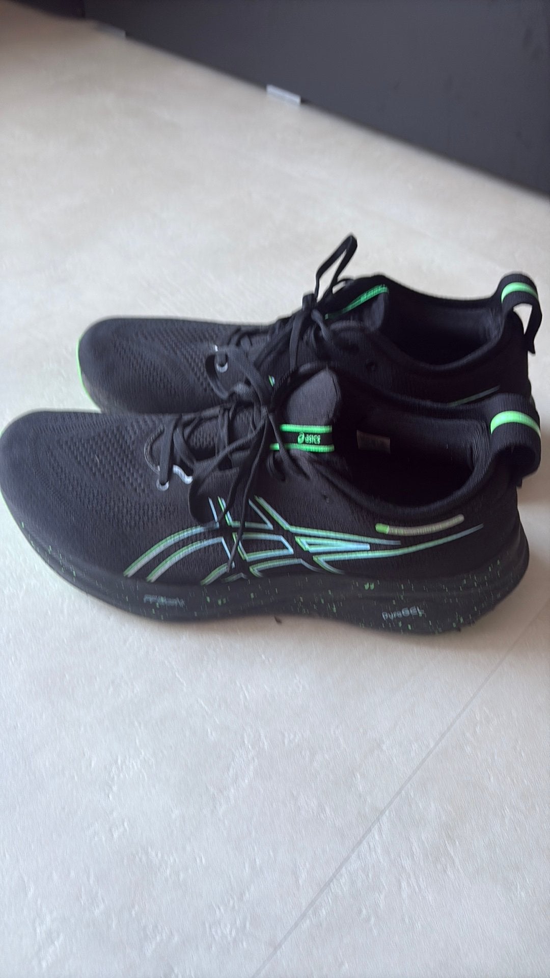 ASICS Gel-Nimbus 26, Sport en Fitness, Loopsport en Atletiek, Ophalen of Verzenden, Zo goed als nieuw, Hardloopschoenen, Asics