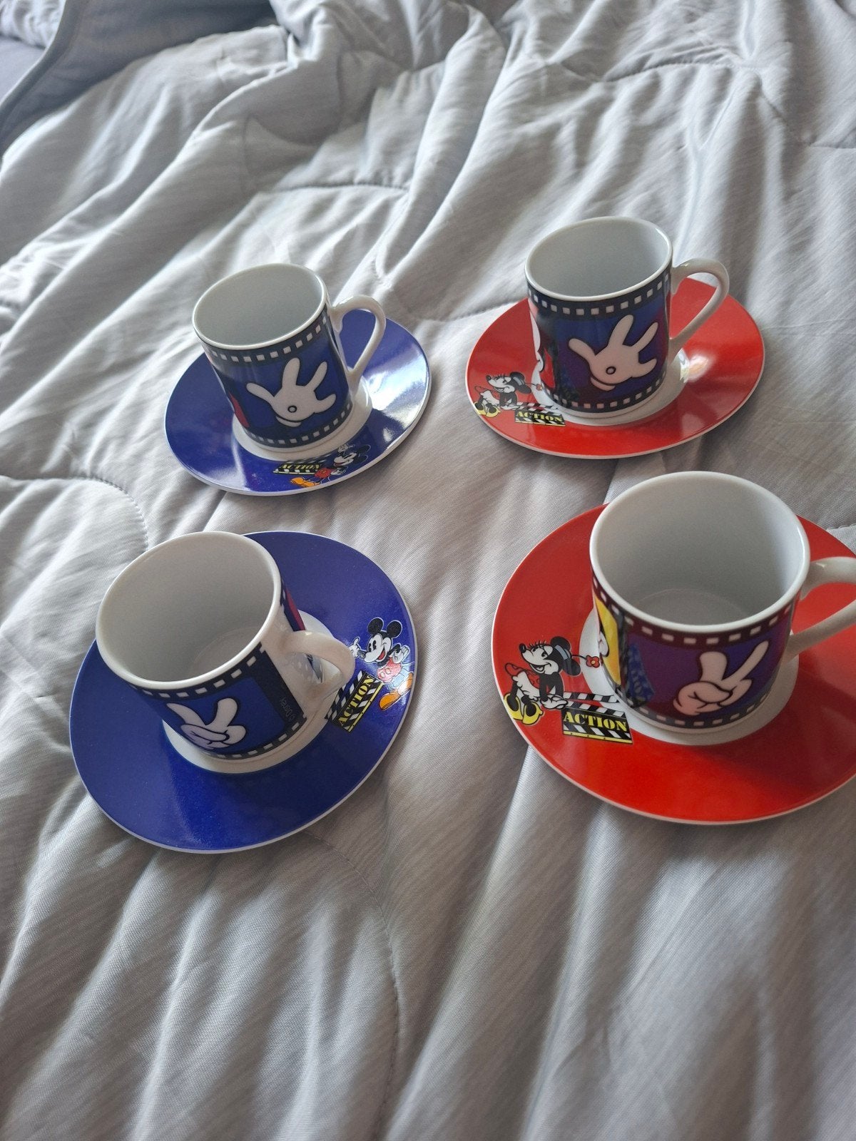 4 disney kop en schotel, Ophalen of Verzenden, Overige figuren, Zo goed als nieuw, Servies