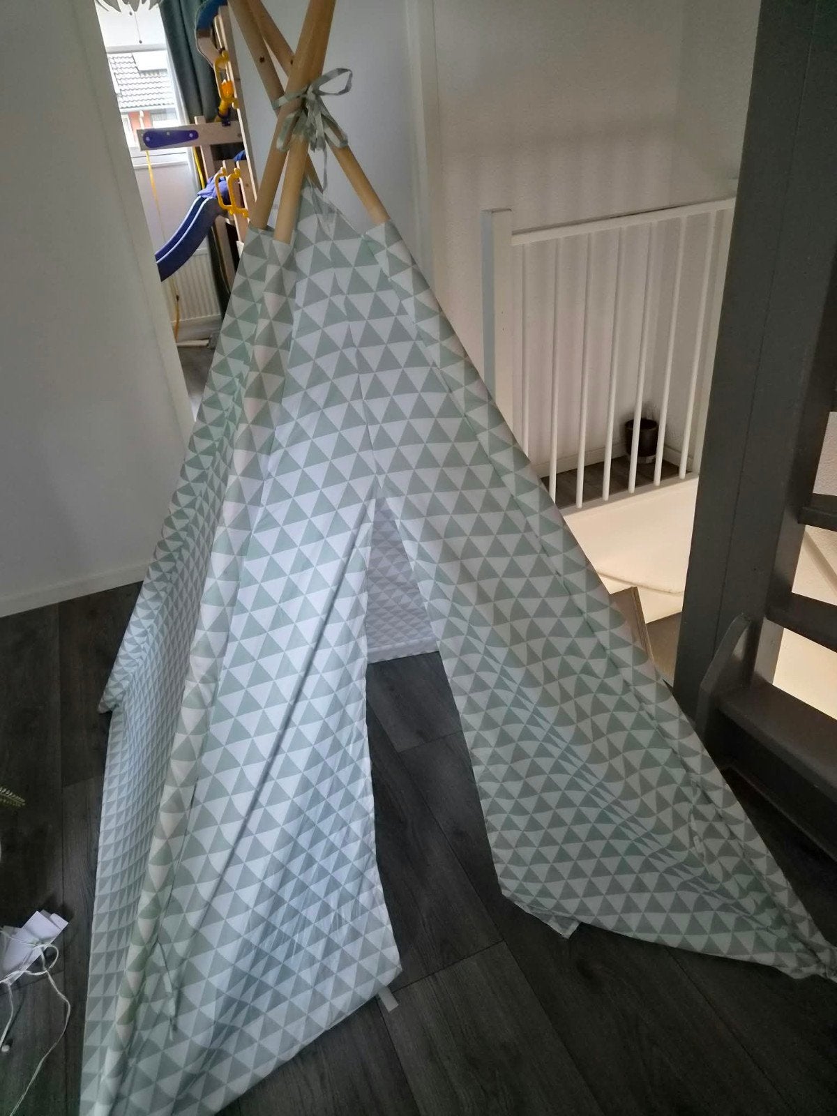 Leuke speeltent / tipi voor kinderen, Ophalen, Zo goed als nieuw