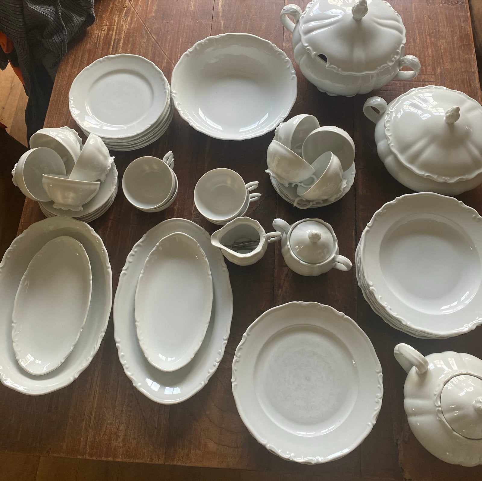 Brocante servies, Ophalen
